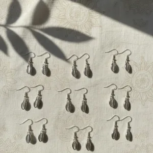 Silver Cowrie Drops